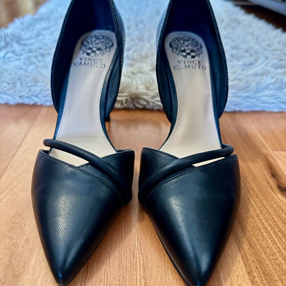 Vince Camuto Adeilia Pump